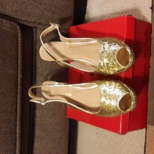 Andres Machado Heels